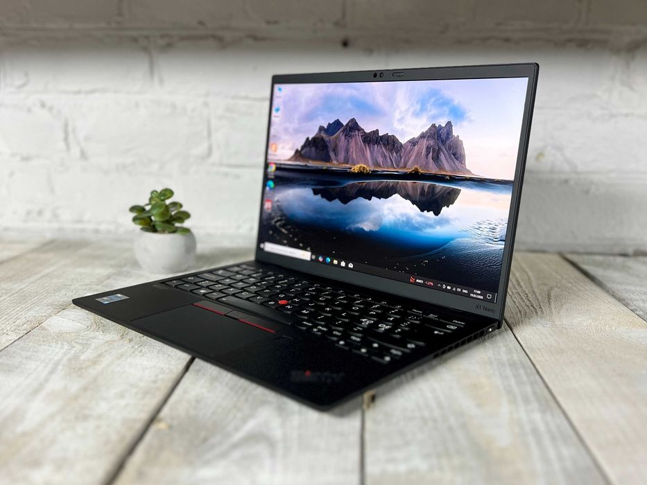 Ноутбук Lenovo ThinkPad X1 Nano G1/i7-1180G7/16GB/256GB/13.0"2K IPS