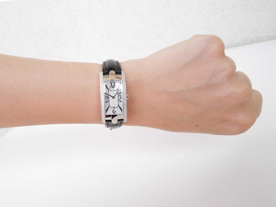 Harry Winston Avenue 18K White Gold Diamonds