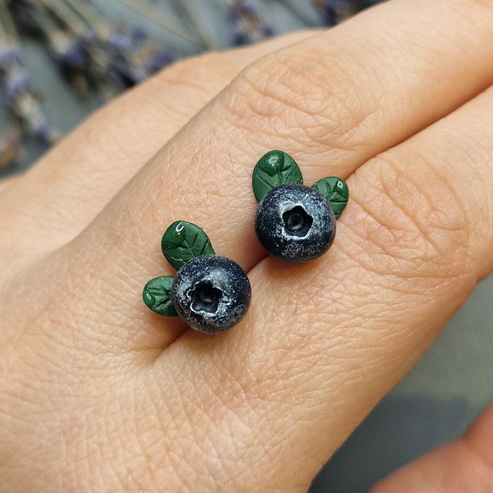 Kolczyki sztyfty Leśne jagody