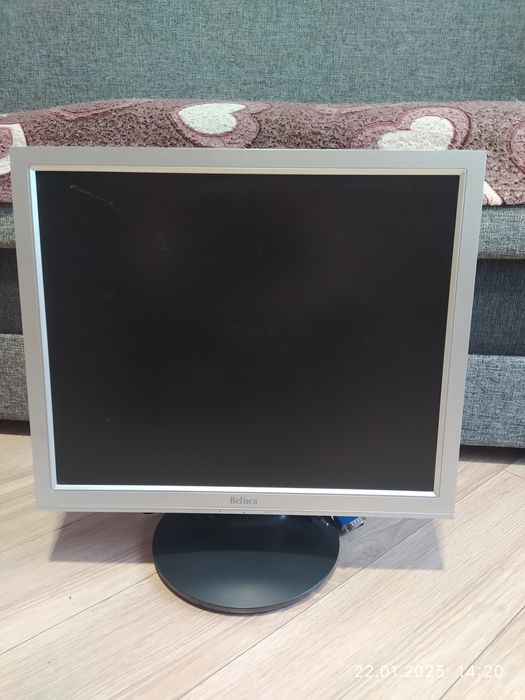 Монітор до комп'ютера