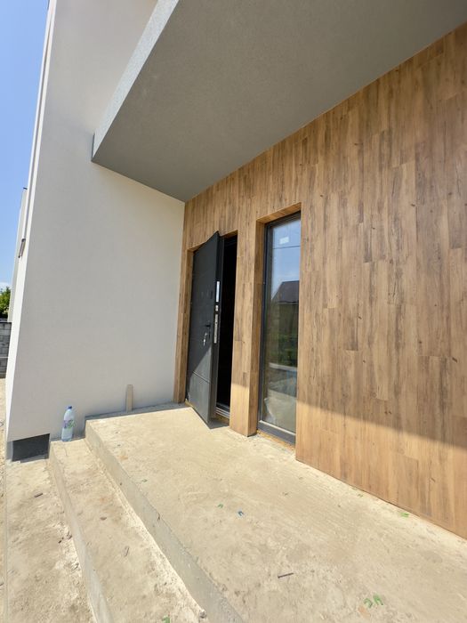 ПРОДАЖ котеджу з просторою ділянкою 4,5 сот