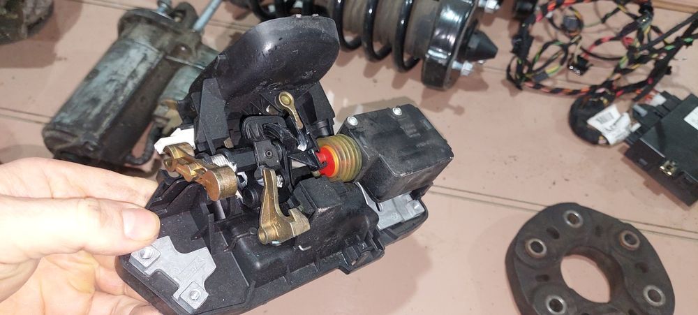 Peças Mercedes E220, carroçaria W 211