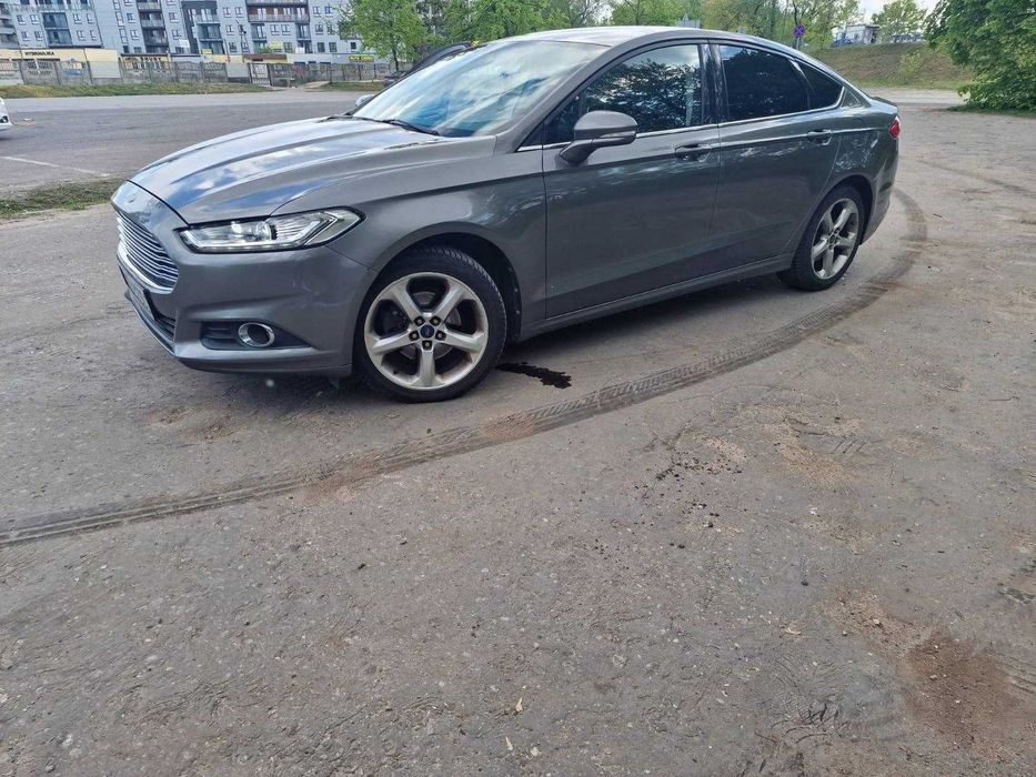 Ford Fusion (MK5) Polecam !
