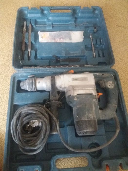 Продам перфоратор