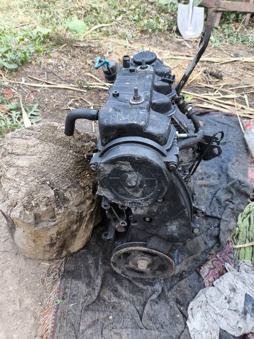 Продам двигатель на Nissan Micra k 10