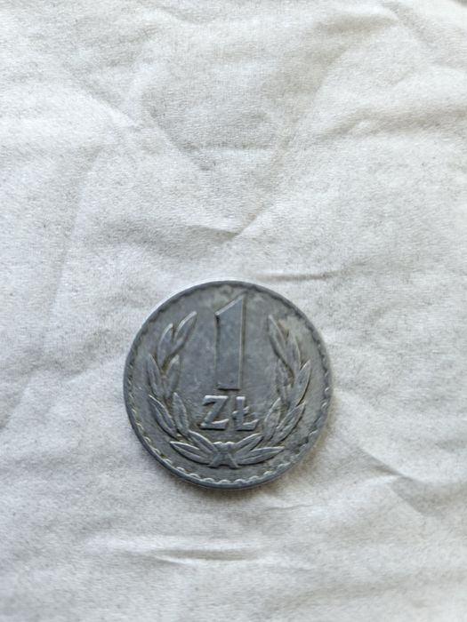 Moneta 1zł  okres  powstani  1945r - 89r