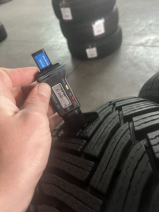 215/50/17 R17 Michelin Alpin 6 4шт зима