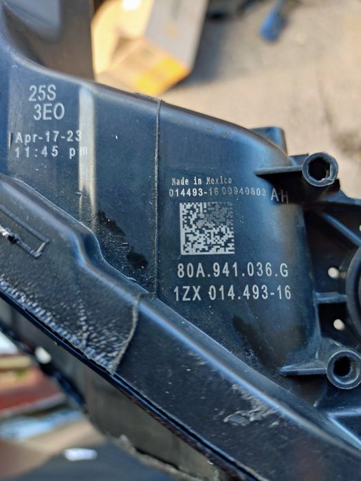 Фара Audi Q5 A80 рест