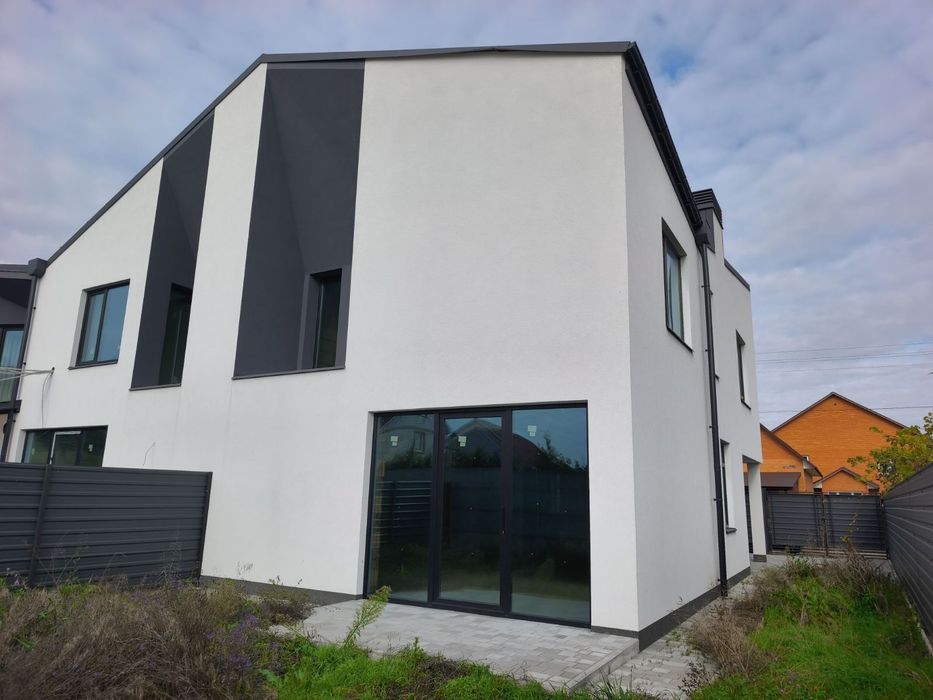 Продам гарний таунхаус