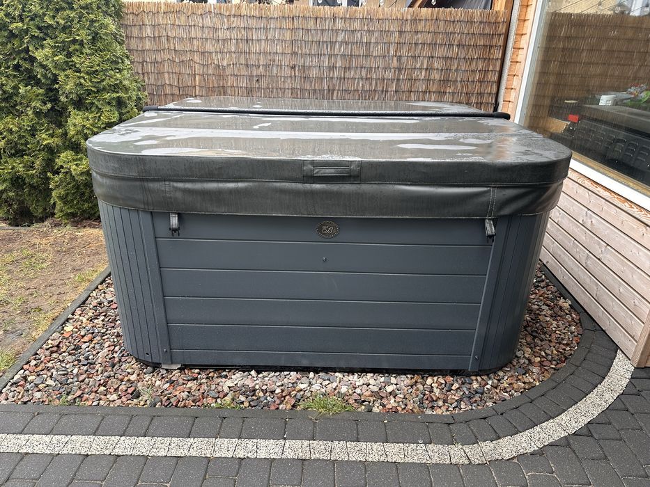 Jacuzzi Ogrodowe Svenska Bad Całoroczne