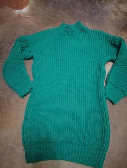 Платье туника вязаное оверсайз.