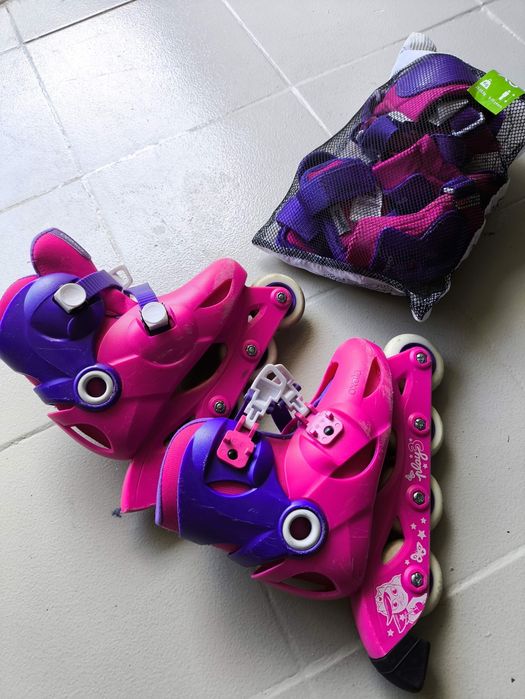 Patins em linha cor Rosa com proteções para joelhos, cotovelos e mãos