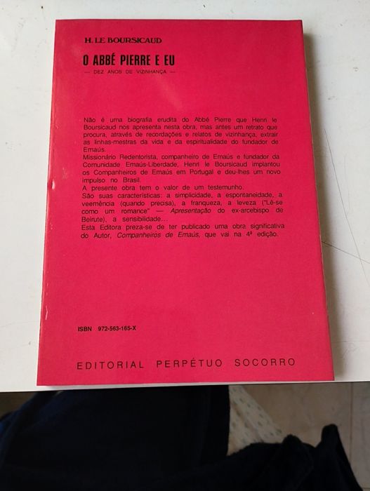 Livro "O Abbé Pierre e Eu".