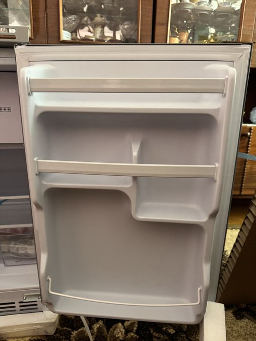 Продаю холодильник