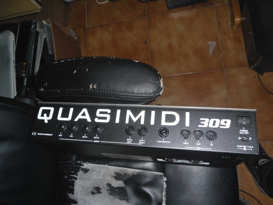 groove box quasimidi rave-o-lution 309(unica)