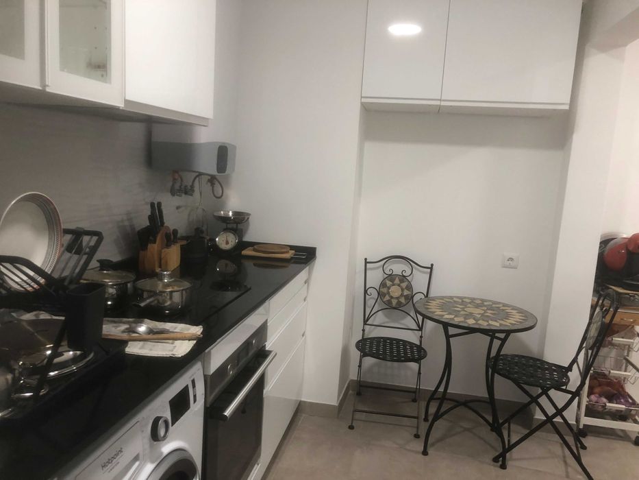 Quarto para arrendamento mensal