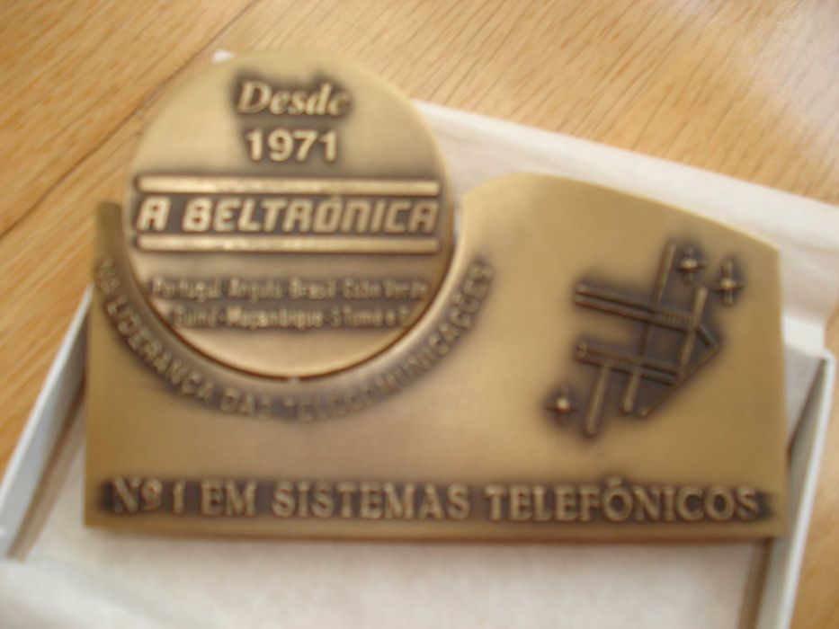 3 Medalhas comemorativas (Portes incluidos)