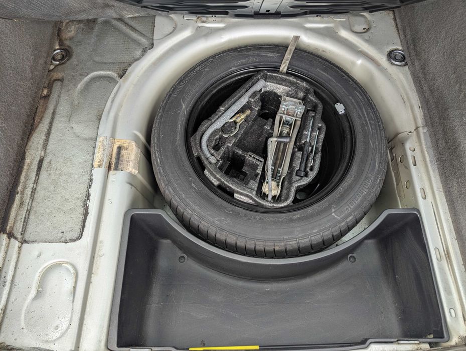 Фольцваген Гольф 4 бензин 1.6 VW Golf 4 1.6 MPI