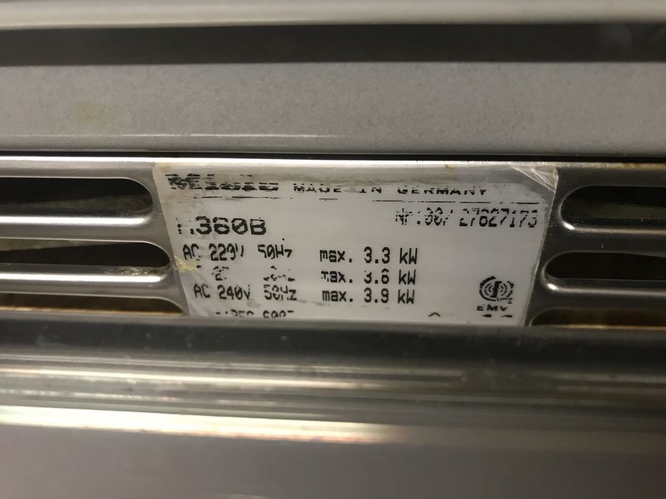 Духова шафа Miele Classic