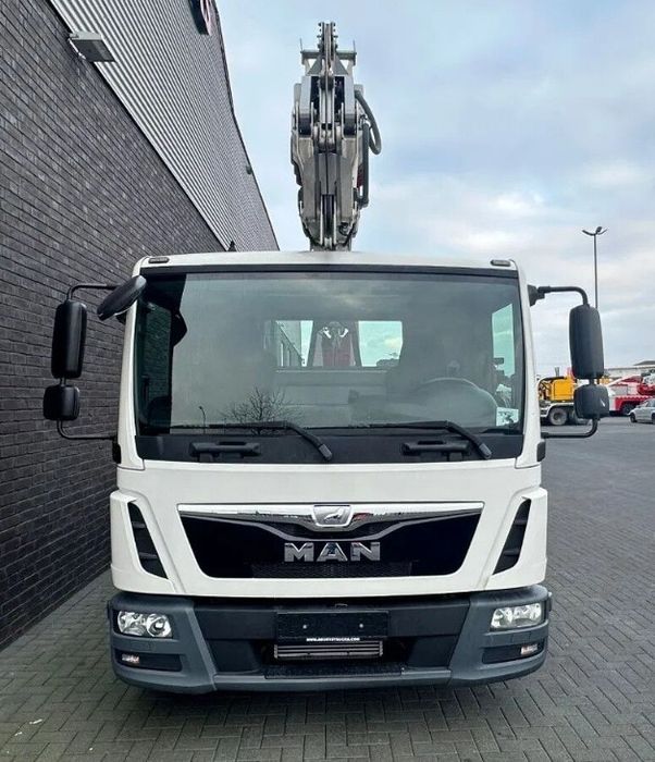 Żuraw MOBLINY samojezdny dekarski DŹWIG budowlany BÖCKER AK 37/4000