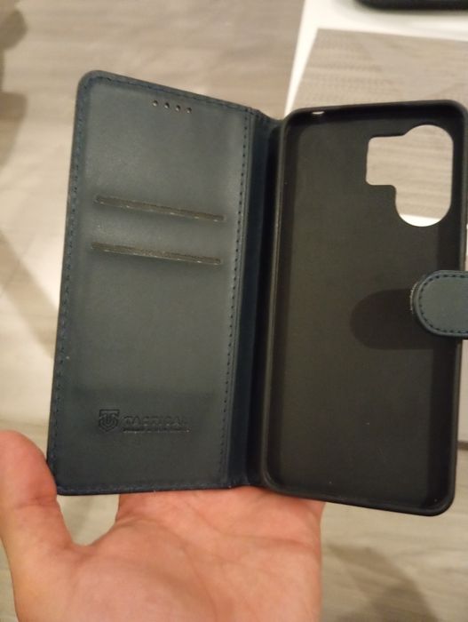 Etui poco c65 nowe