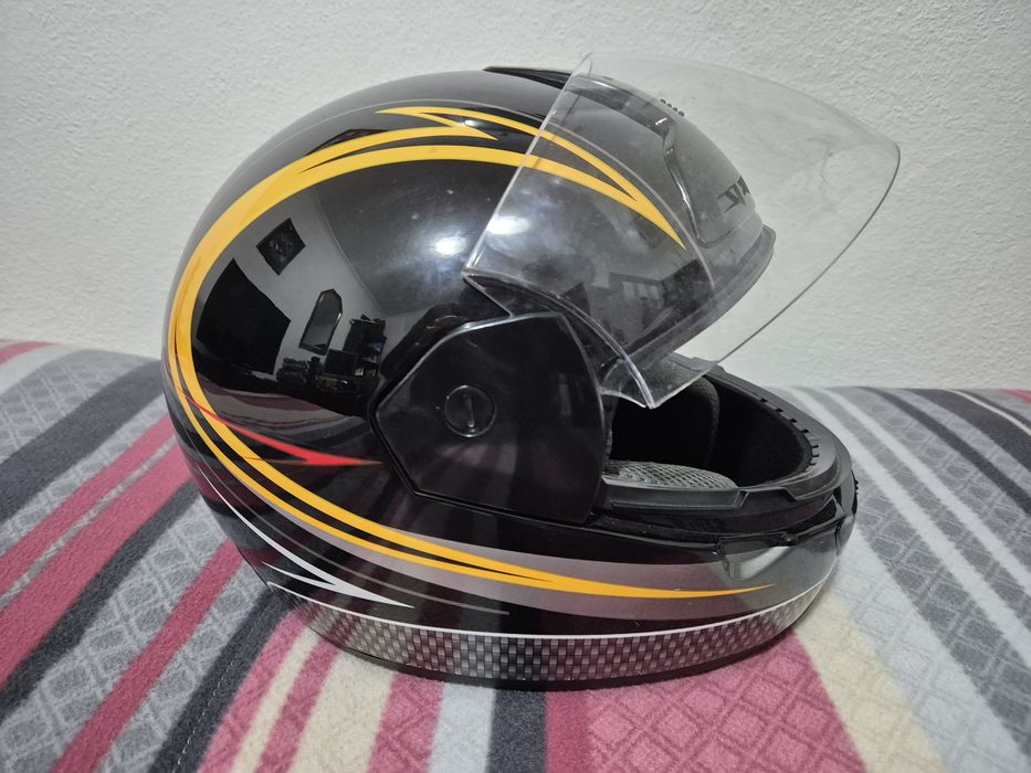 Capacete B-Square seminovo