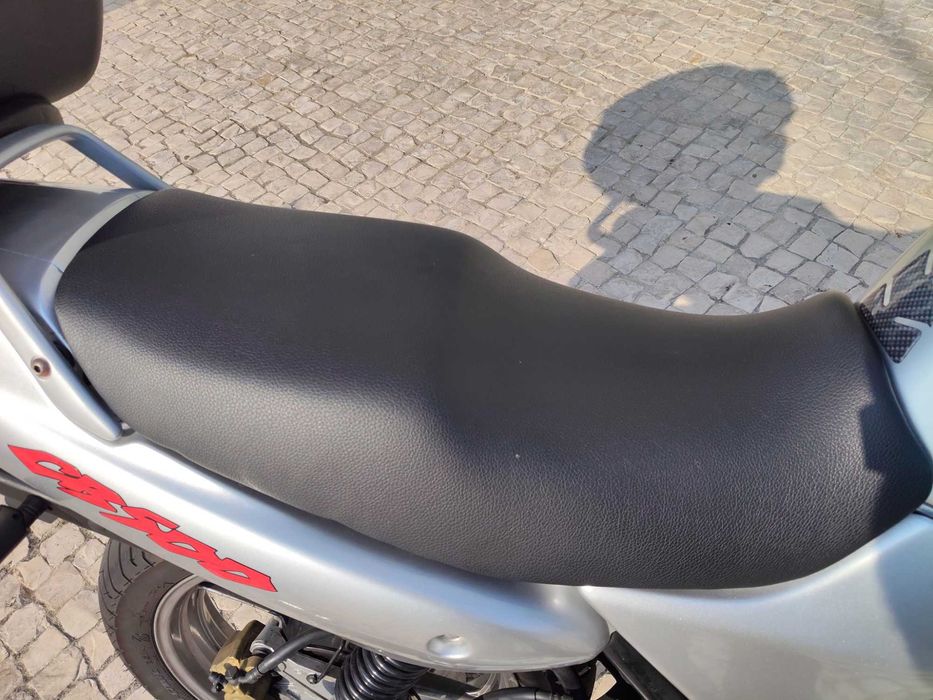Honda cb500 (pc32)
