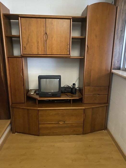 Movel em mogno para TV