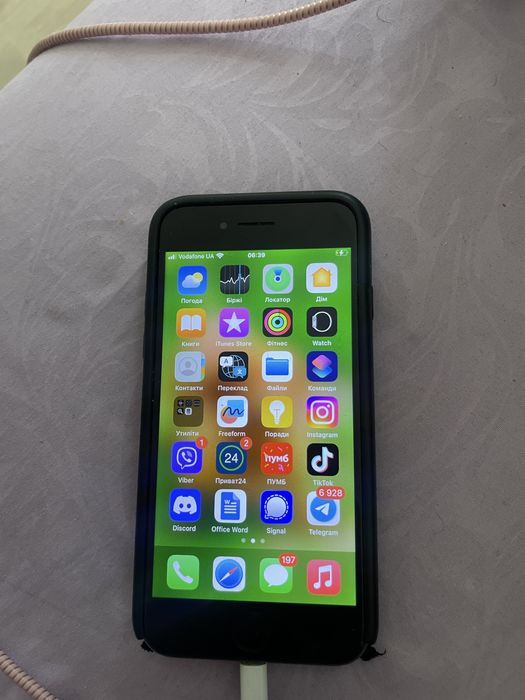 iPhone 8 64GB Black (Neverlock) — Ідеальний стан!