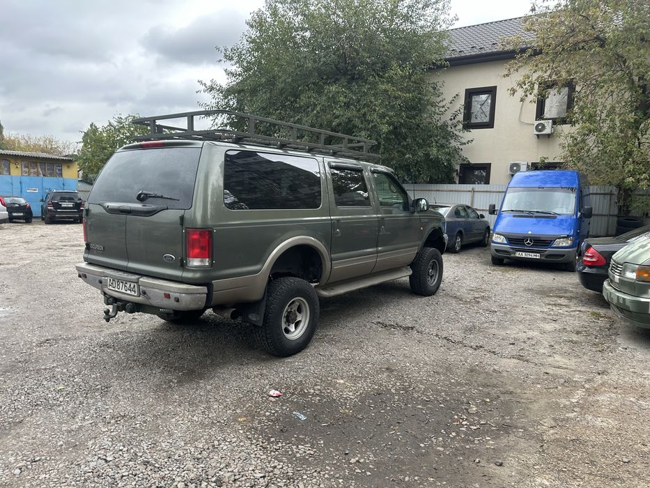 Ford Excursion 7.3 TDI на тимчасовій УКР реестрації