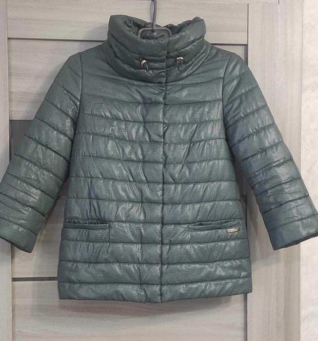 Жіноча куртка курточка