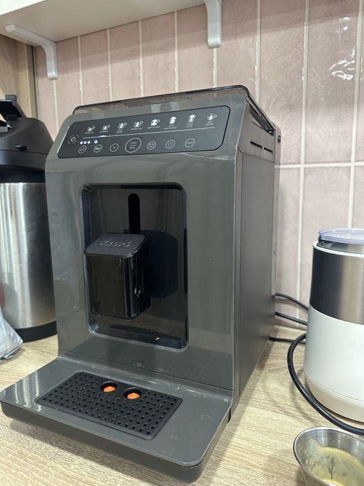 Кавовий апарат з гарантією 1 рік