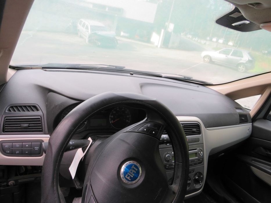 Fiat Grande Punto 1.2 de 2006 - Peças Usadas