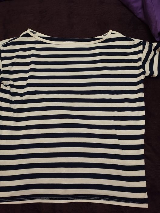 T-shirt w granatowo białe paski , House M/L