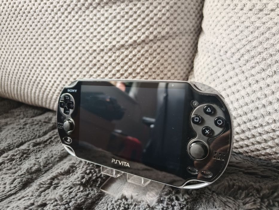 PlayStation Vita PCH - 1000