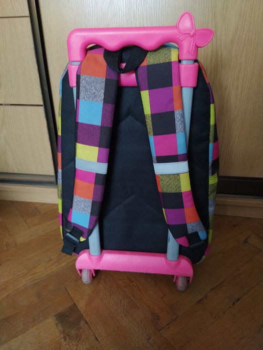 Рюкзак на колесах