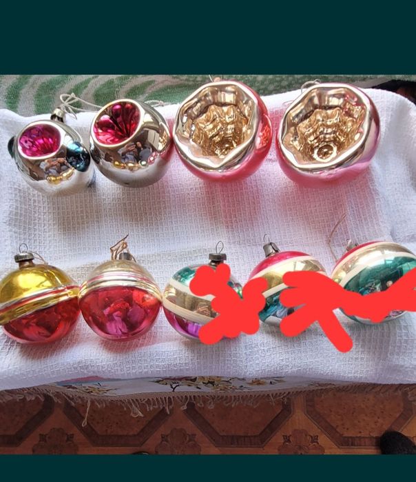 Продам  винтажные  новогодние  игрушки  - шары