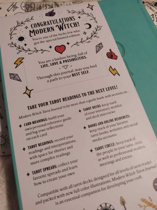 Modern Witch Tarot Journal + OFERTA