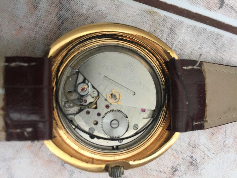 glashutte automatic srednica 42mm tarcza kolor ekri