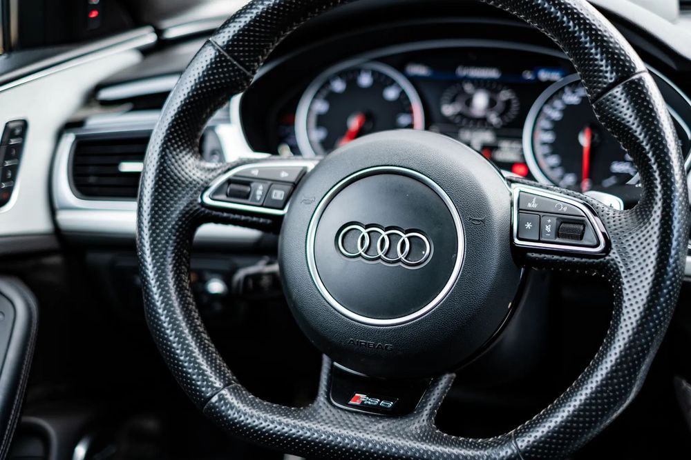 Audi RS6 Avant 4.0 TFSi quattro Tiptronic
