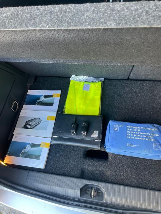 Opel Corsa ( Com Possibilidade de  financiamento)