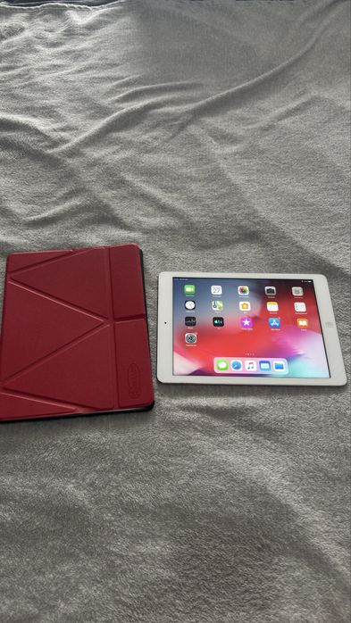 Ipad Air 1 - 32 ГБ - замінена батарея, повністю робочий