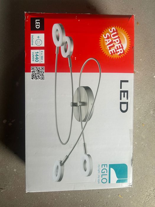 Oświetlenie i klosze w różnym stylu