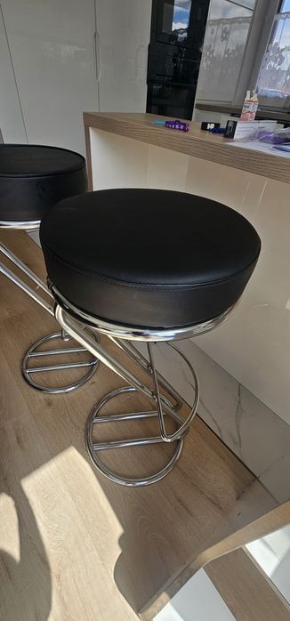 Hokery barowe krzesła cena za komplet