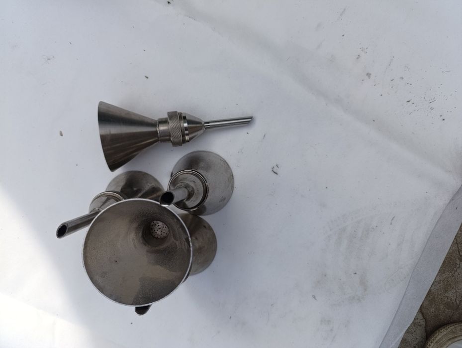 Лот різне. Прибирання.