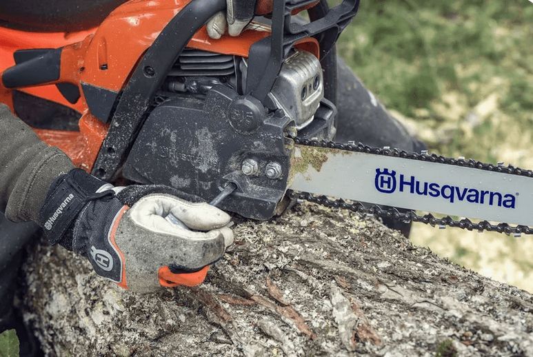 Pilarka Spalinowa Piła Do Drewna Husqvarna 135 14" Mark Ii 1,6 Kw