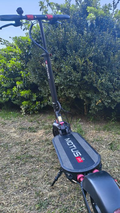 Hulajnoga elektryczna Motus 10 pro