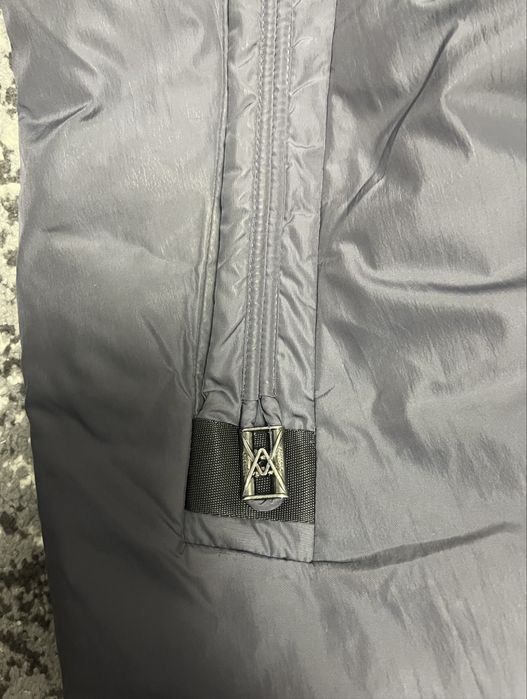 Продам зимовий пуховик в гарному стані