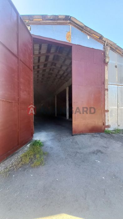 Здається ангар на Криворіжськом шосе
