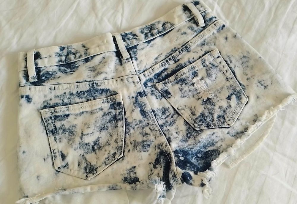 Шорти джинсові жіночі